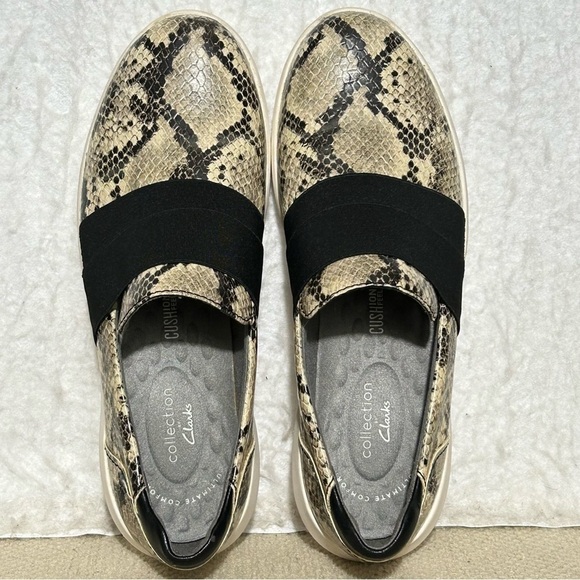 Clarks Womens Kayleigh Snakeprint SlipOn Casual Lightweight Shoes SZ US 7.5 M - Picture 5 of 11